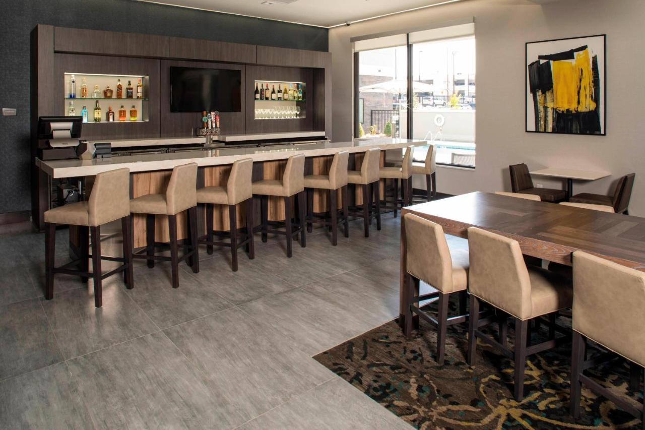Residence Inn By Marriott Tulsa Downtown Exteriör bild